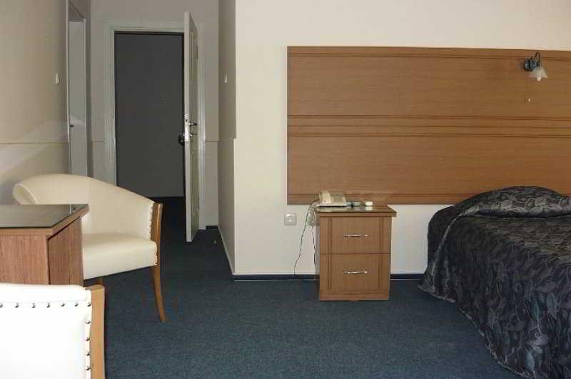 Bormali Hotel كورلو المظهر الخارجي الصورة